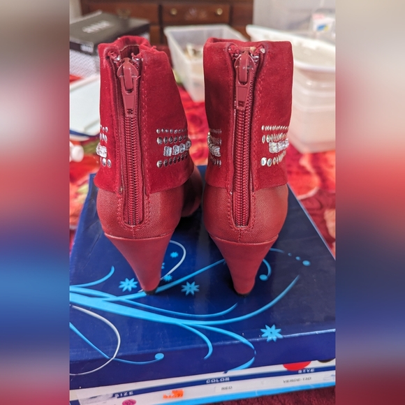 Shoe booties - Picture 3 of 7